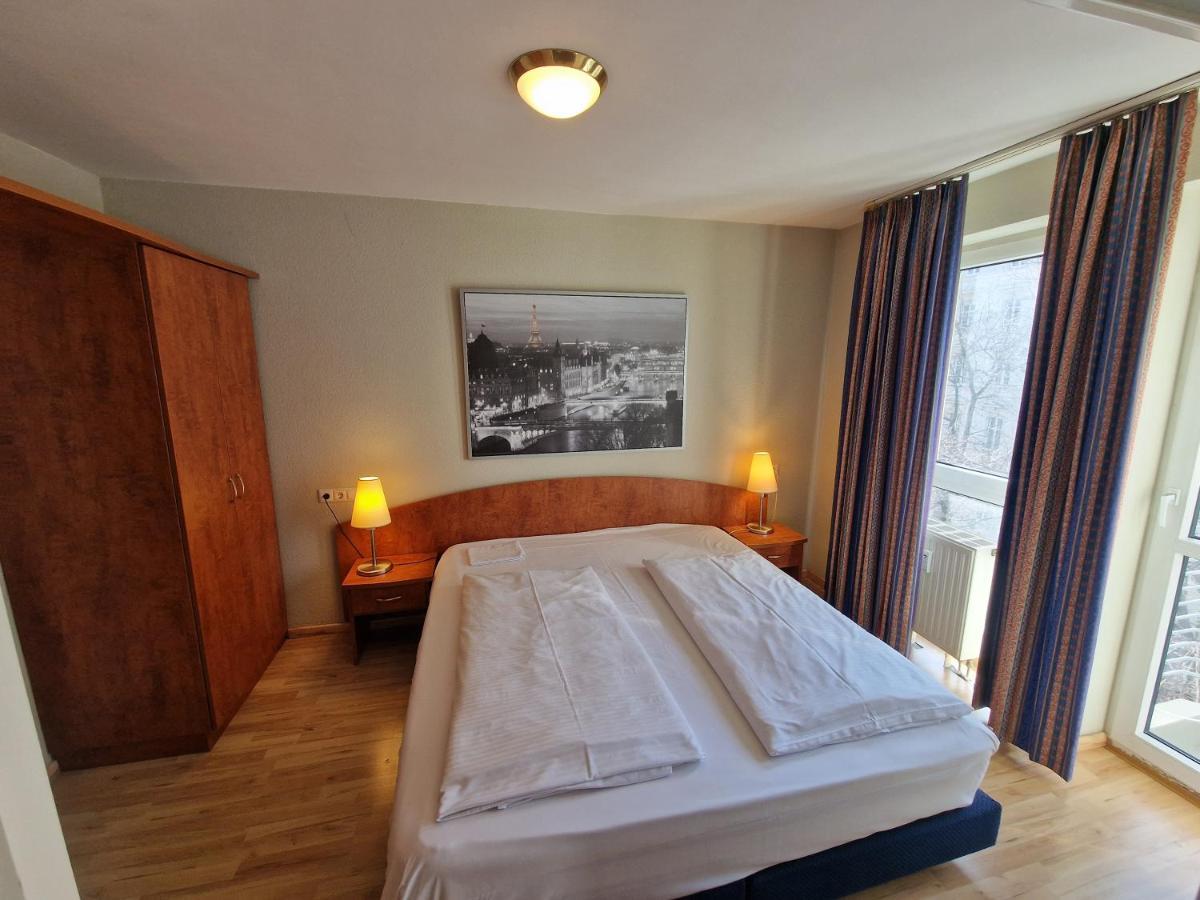 Topdomizil - Apartments "Residenz Prenzelberg" Berlin Luaran gambar